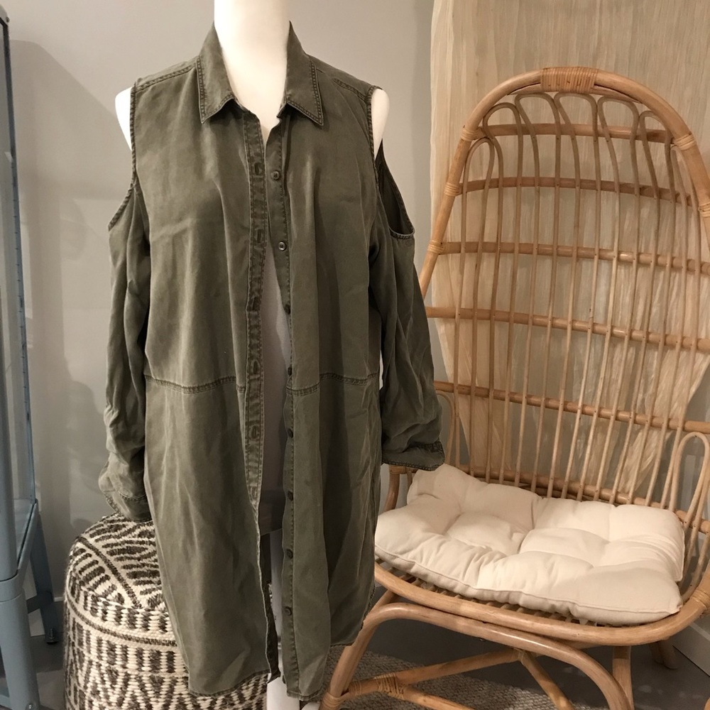 Express cold shoulder button down shirt dress